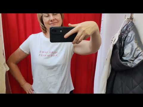 Видео: Зашла  Столичный гардероб  #столичныйгардероб #секондхенд #секонд #secondhand #обзорпокупок