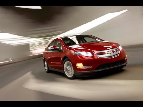 Видео: Секреты и фишки разгона по трассе на Chevrolet Volt