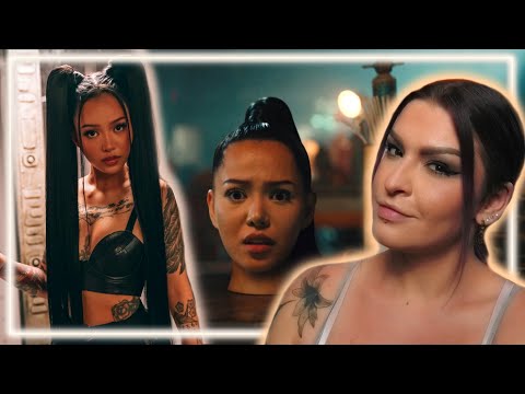 Видео: Bella Poarch - Build a Bitch REACTION | Реакция Бэлла Порч
