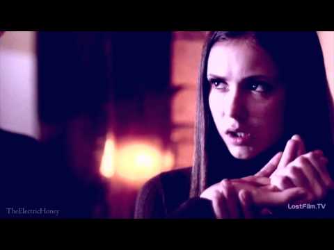 Видео: Damon & Elena - Два одиноких сердца / Delena