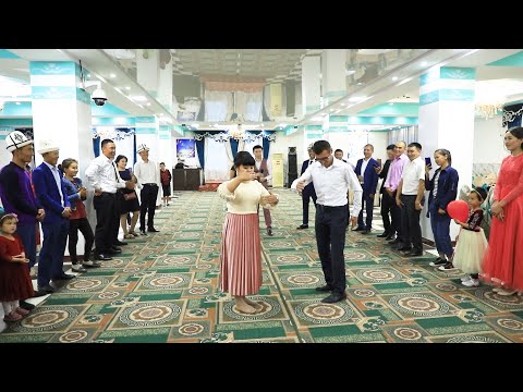 Видео: ТОЙДО МЫНДАЙ ЭЧ КИМ БИЙЛЕЙ ЭЛЕК!!!