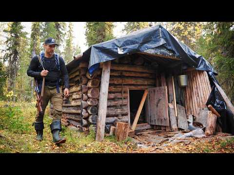 Видео: ИЗБА КОНУРА. ОХОТА. ПЕРЕВЕРНУЛ КАРАКАТ. МЕДВЕДЬ НАПАКОСТИЛ