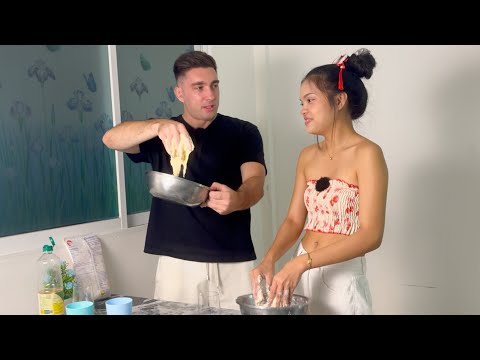 Видео: Русский Пельмень Или Тайский Вареник - Кто Победит?!