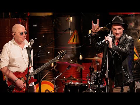 Видео: Группа «Воскресение», Василий Уриевский, Михаил Клягин — Снежная баба