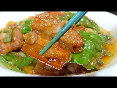 Видео: Многие делают ошибки в жареной свинине с чили.Неудивительно, что это не вкусно