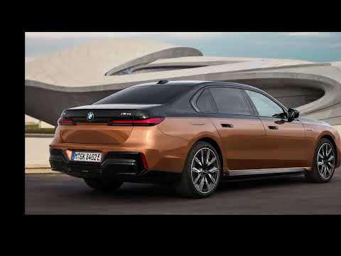 Видео: BMW i7 M70 — Электрический зверь на дорогах! ⚡🇩🇪 Роскошь, технологии и мощь будущего! 🔋🚗