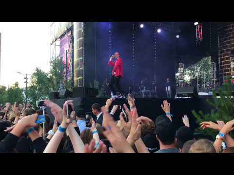 Видео: T-Fest - Улети (Live) Газгольдер Лайф 2017