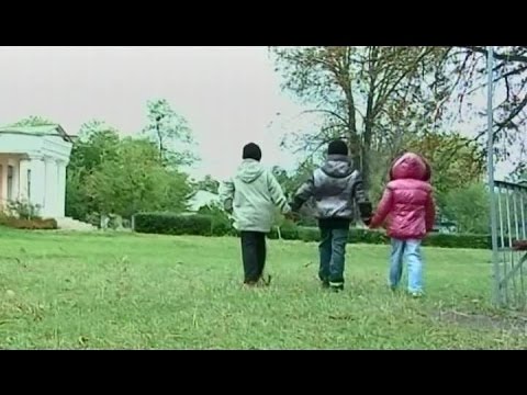 Видео: Мать и семеро детей? - Касается каждого - Интер