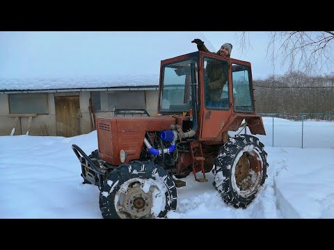 Видео: Лифтуем Турбо-Трактор, ставим цепи, чиним коробку! Часть 10