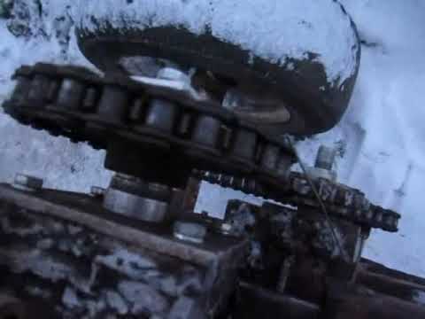 Видео: мощный реечный дровокол с двс