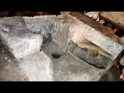 Видео: Шахтный котёл. Разбор футировки снятие защиты.