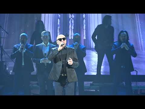 Видео: Концерт арт-группы "Хор Турецкого" в Белово