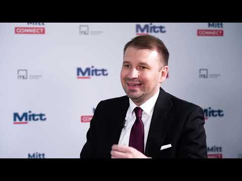 Видео: Александр Биба - интервью на выставке Mitt