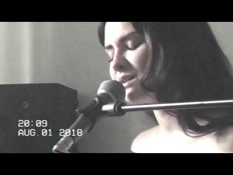 Видео: AGNIA — ДЕРЖИ МЕНЯ ЗА РУКУ