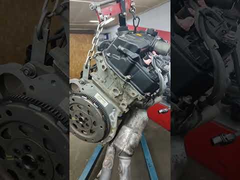 Видео: BMW f10 N52 продолжение работы  после знакомства с машинкой🤓 разбор дефектовка ДВС🔧 Восстановим🔧