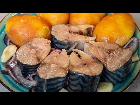Видео: 🐟 Маринованная скумбрия - пальчики оближешь!