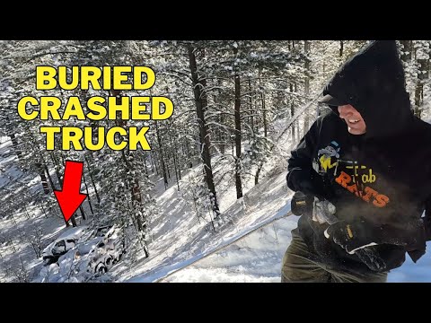 Видео: НА КРАЙ: Ужасные условия привели к тому, что грузовик с прицепом потерял управление и съехал в ов...