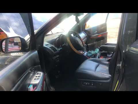 Видео: Чистка дренажной трубки лексус rx330 II поколения. Если у вас мокрые полы под ковриком то вам сюда!