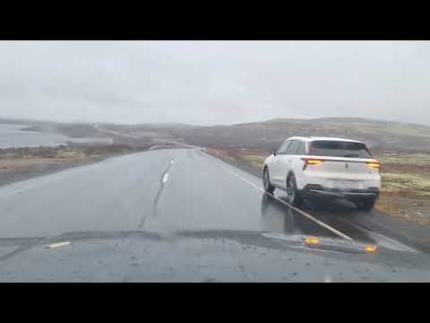 Видео: На Ниве тревел в Териберку по асфальту.  Дорога практически готова!