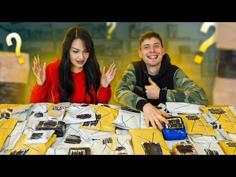 Видео: Купили 50 шт Потерянных Посылок по 1$ / Паша Шо в Шоке! / Mystery Box VS Потерянный Чемодан?