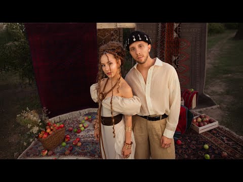 Видео: ROBI x MONA - МАЛЕ (Official Video)