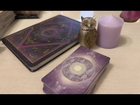 Видео: Сегодня отвечаю на ваши вопросы. #shorts #tarot #таро #тароонлайн #гадание #чистка #таролог