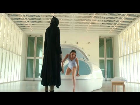 Видео: Она легла в клинику, чтобы захотеть забеременеть, однако методы врача оказались довольно странными