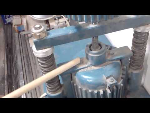 Видео: заточной станок для фуганочных ножей