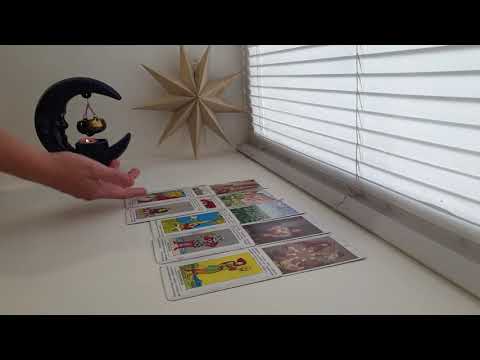 Видео: КТО СЛЕДИТ И ИНТЕРЕСУЕТСЯ МНОЙ⁉️В ЧЁМ ИНТЕРЕС⁉️ ОТВЕТ У ТАРО🃏🧚