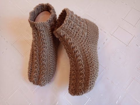 Видео: Плетени Терлици - Модел 19 (Knitted Slippers) (Тапочки спицами) (Patik) (Pantufas passo a passo)