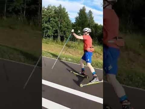 Видео: лыжероллеры "Marwe" на тугой резине, длинная рама карбон