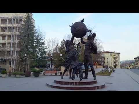 Видео: 16.03.2025 ПРОДОЛЖАЕМ ГУЛЯТЬ ПО УЛИЦАМ КИСЛОВОДСКА.