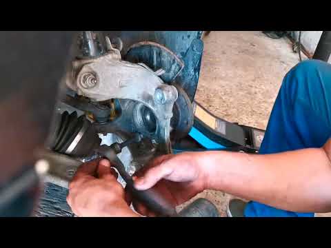 Видео: Замена ступичного подшипника VW Passat