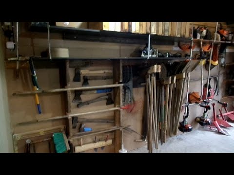 Видео: Приспособление  для хранения садового инвентаря