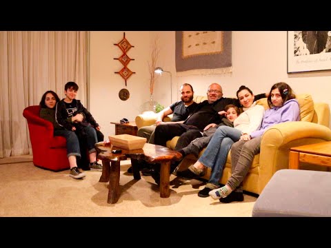 Видео: Едем на Снег - Лазания на Ужин - Эгине - Семейный Влог - Heghineh Vlogs in Russian