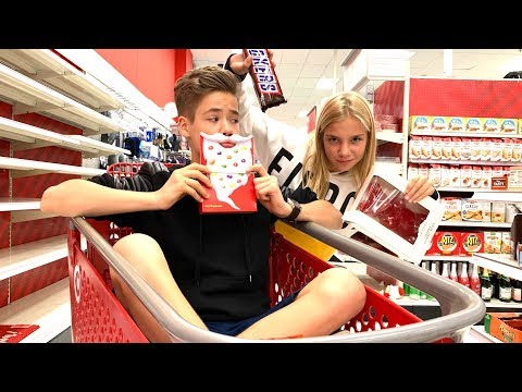 Видео: НАКУПИЛИ КУЧУ СЛАДОСТЕЙ МАРГАРИТЕ. СВИДАНИЕ ИЛИ ШОППИНГ?