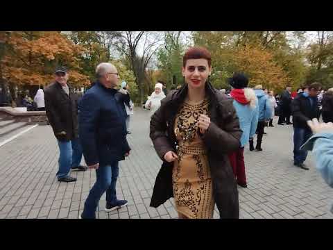 Видео: 18.10.2025.🍁💫Листья жёлтые.В Гомельском парке.