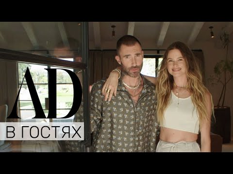 Видео: В гостях у Адама Левина (Maroon 5) и Бехати Принслу: ранчо в Лос-Анджелесе