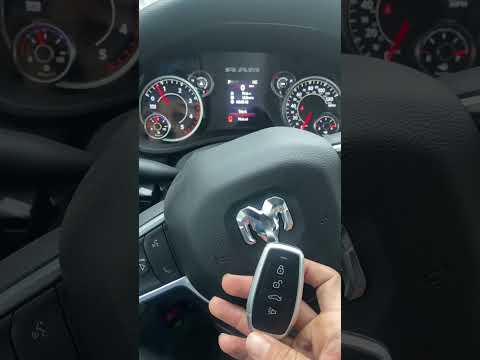 Видео: Dodge Ram 4500 2023 года выпуска. Все ключи утеряны с помощью Autel KM100 и Autel Universal iKey.