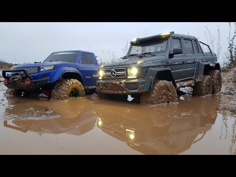 Видео: ГЕЛЕНДВАГЕН 6X6 против TRX-4 4х4 ... Сравнительный тест в гряземесе. Оффроад Traxxas G63.