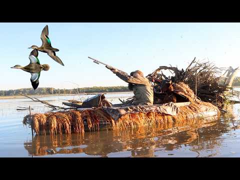Видео: ЭТОТ ХИТ С ОХОТОЙ НА УТОК РАБОТАЕТ! (Поймай и приготовь)
