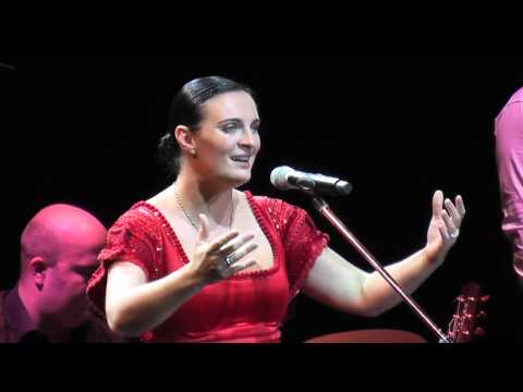 Видео: Елена Ваенга - Оренбург -1 часть( из 4-х) - 09.10.2013