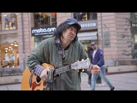 Видео: БЕЗДОМНЫЙ СПЕЛ ПЕРЕМЕН и НЕВОШЕДШИЕ РЕАКЦИИ