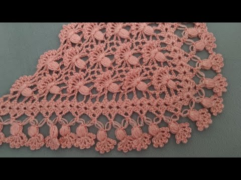 Видео: Как сделать треугольную шаль - Простая схема вязания шали крючком для начинающих -