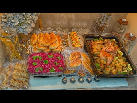 Видео: ГОТОВЛЮ СЕБЕ НА НЕДЕЛЮ 😍 ЕДА НА РАБОТУ, ЕДА В МОРОЗИЛЬНИК, ПЕРВЫЕ ОСЕННИЕ БЛЮДА В ЭТОМ ГОДУ 🥰. 