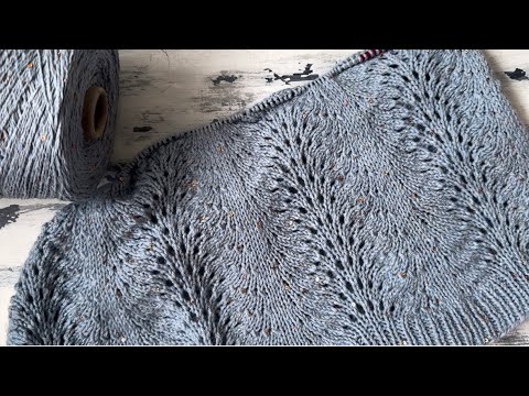 Видео: Простой ажурный узор спицами!