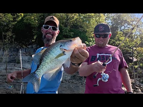 Видео: Краппи на кучах камней
