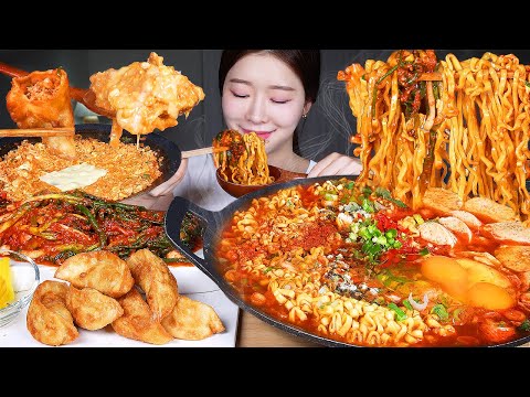 Видео: ASMR MUKBANG | Острая огненная лапша (Buldak ramen) ❤‍🔥 Жареные пельмени, Кимчи, Каша