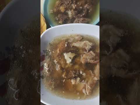 Видео: ХОЛОДЕЦЬ З ТЕЛЯТИНИ І СВИНИНИ #наше #холодец #мясо #свинина #телятина #смакота