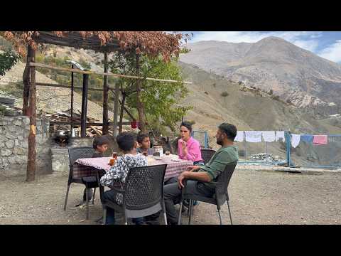 Видео: Тяжёлая деревенская жизнь в горах / Эпизод 490